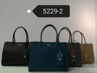 Pasta c/ 3 compartimentos